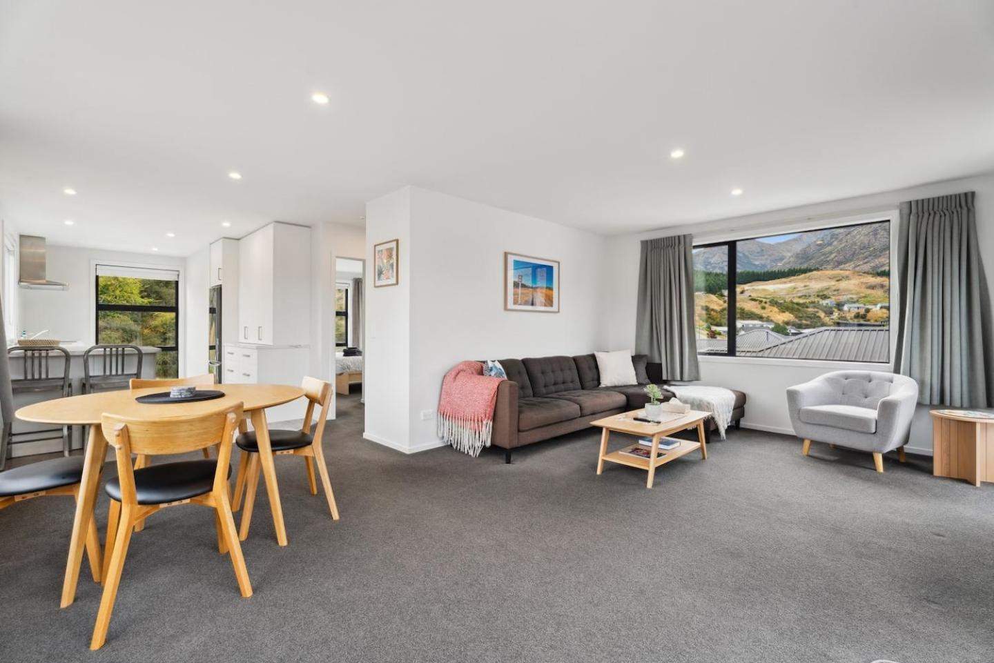 Modern Apartment With Coronet & Remarkables Views Квинстаун Экстерьер фото