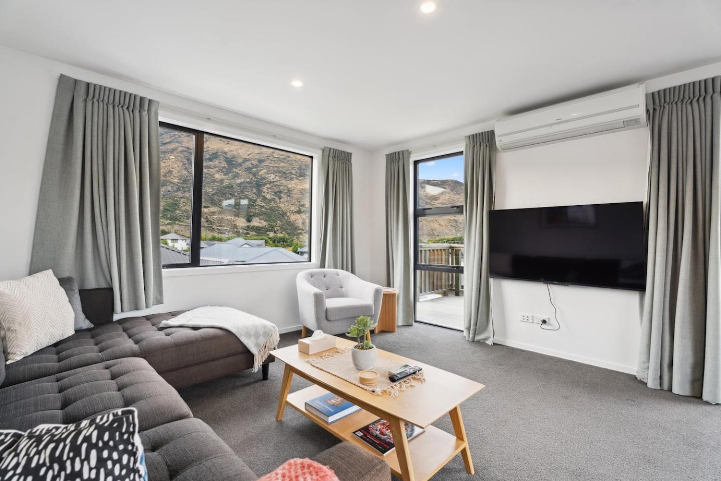 Modern Apartment With Coronet & Remarkables Views Квинстаун Экстерьер фото